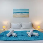 A Lovely 2br Home, Fully Equipped With Wifi & Ac By 360 Estates 아파트