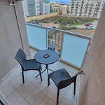 A Lovely 2br Home, Fully Equipped With Wifi & Ac By 360 Estates アパート