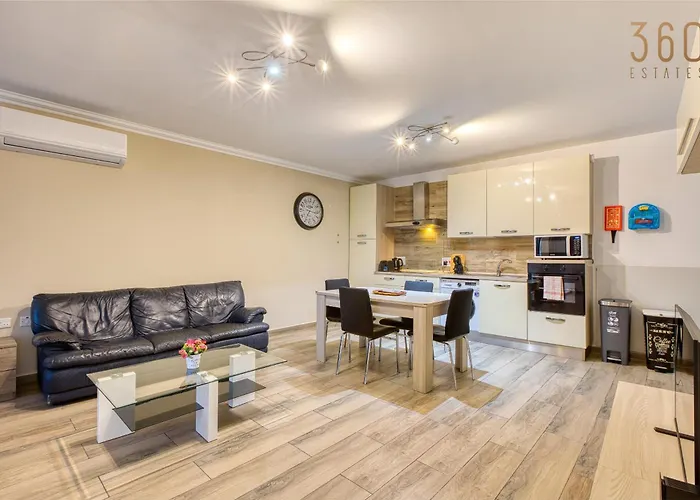 شقة A Lovely 2br Home, Fully Equipped With Wifi & Ac By 360 Estates